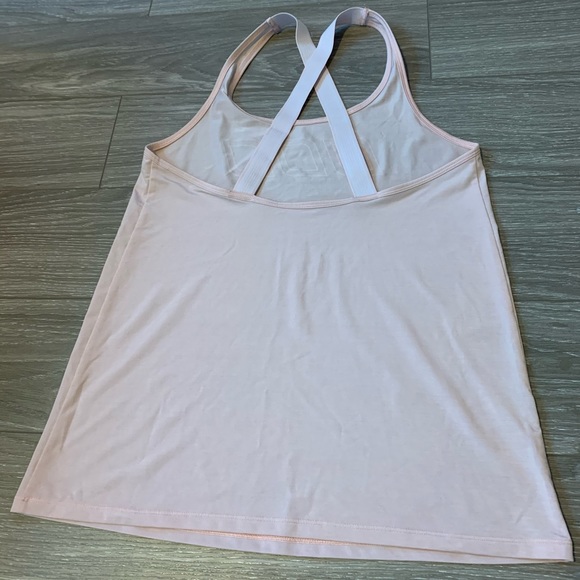 Beautiful blush pink Lorna Jane tank - Picture 4 of 6